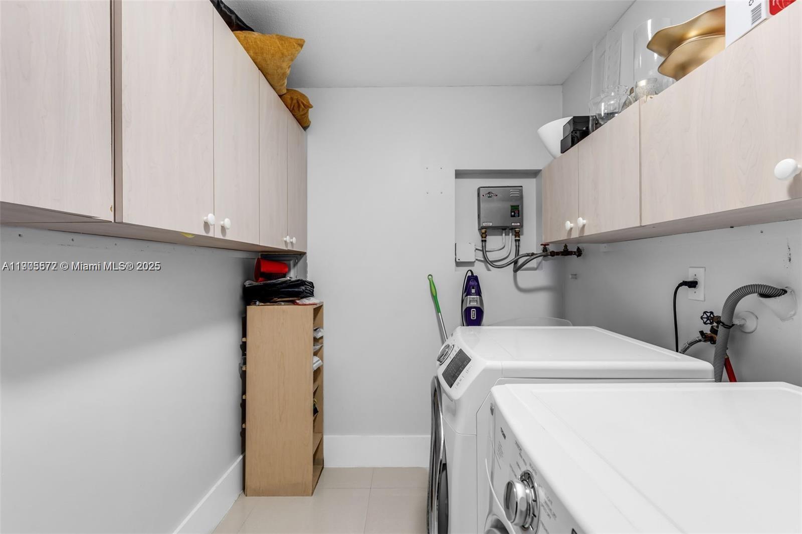 LAGUNA PONDS SEC 2 - Residential