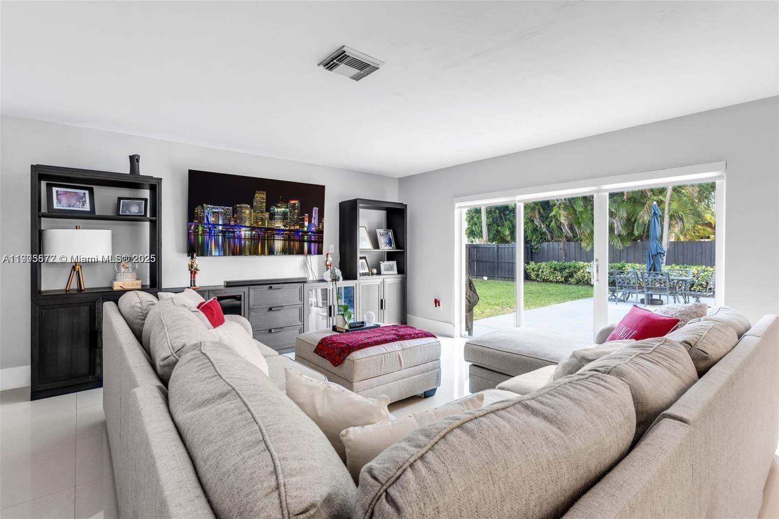 LAGUNA PONDS SEC 2 - Residential