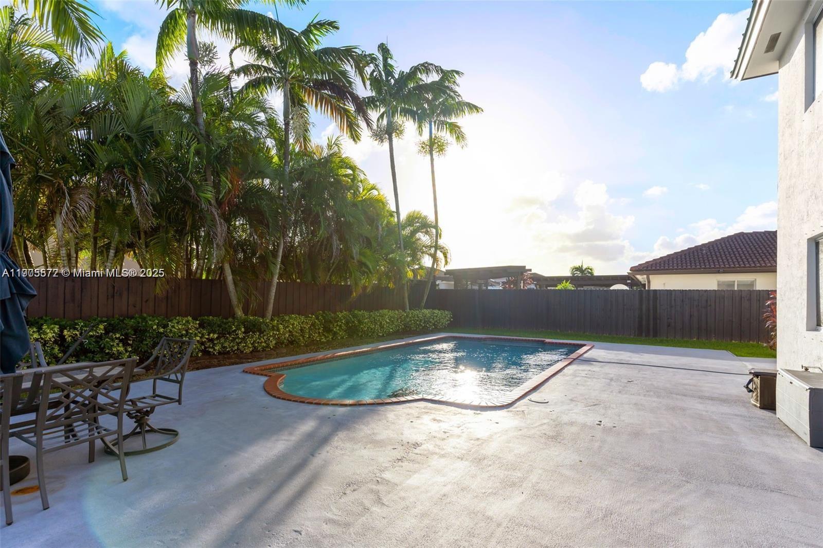 LAGUNA PONDS SEC 2 - Residential