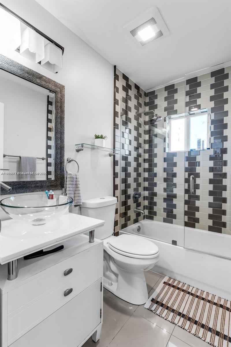 LAGUNA PONDS SEC 2 - Residential