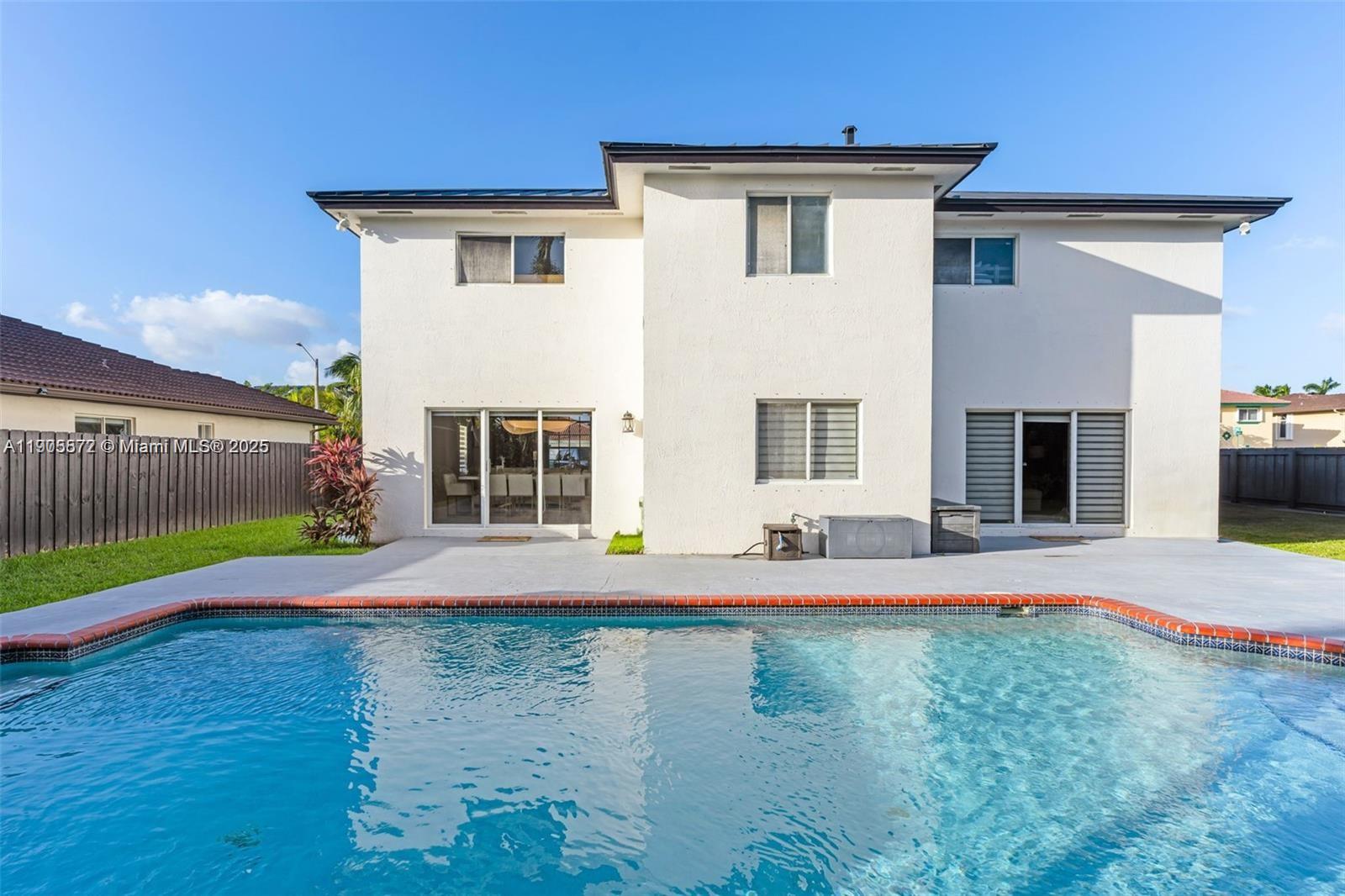 LAGUNA PONDS SEC 2 - Residential