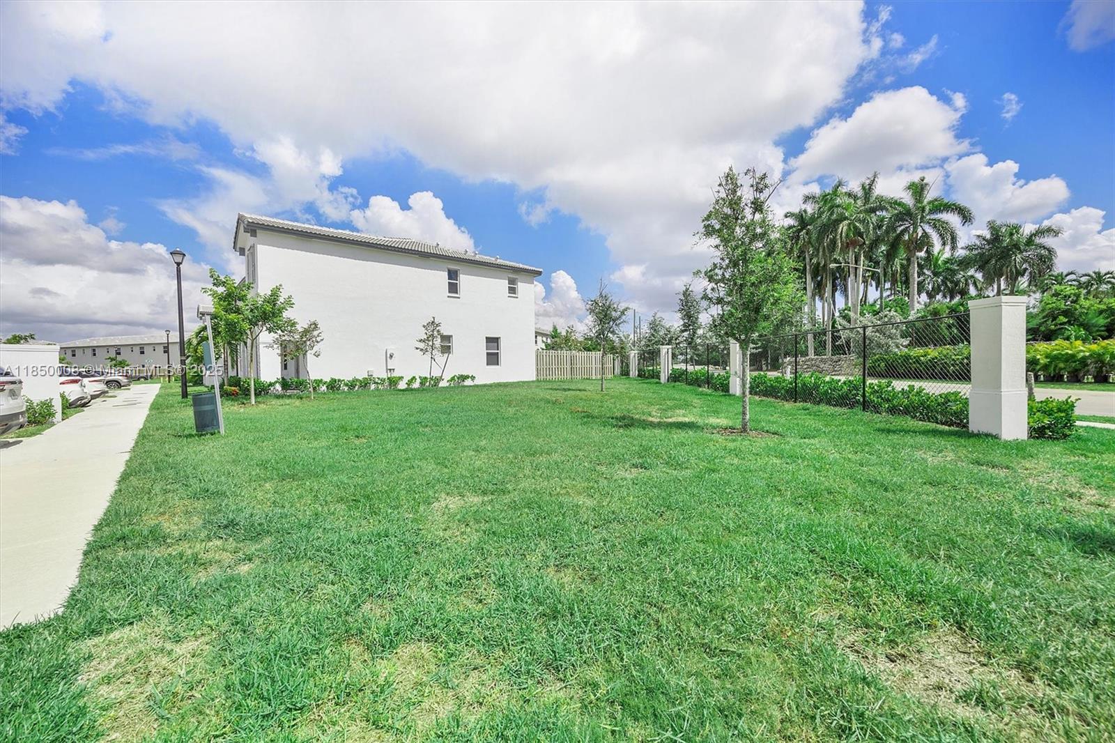 Cedar Pointe - Residential