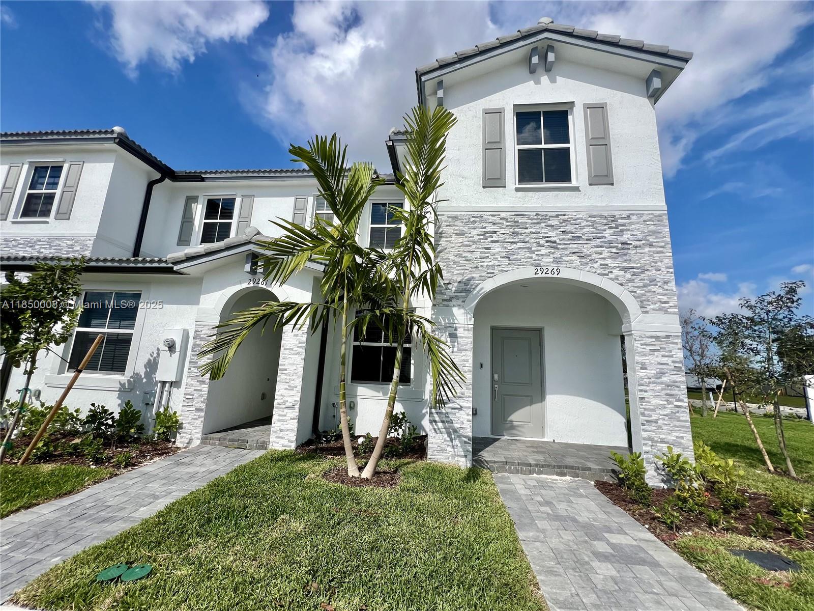 Cedar Pointe - Residential