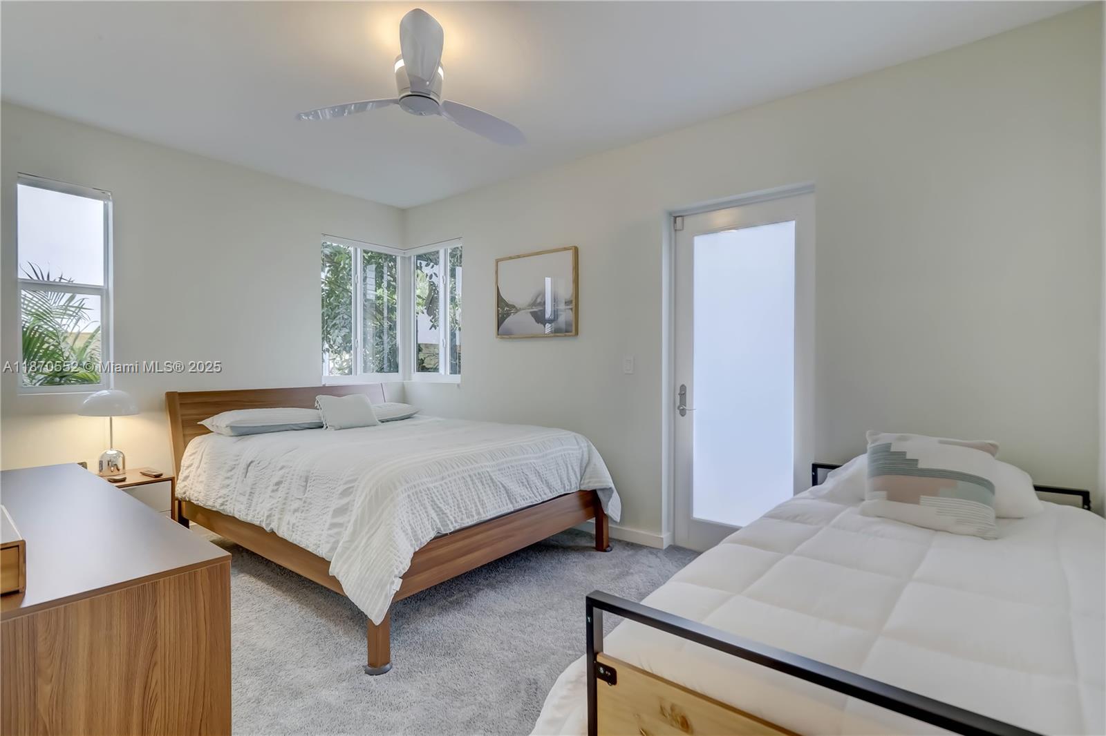 MIDDLE RIVER PARK - Residential