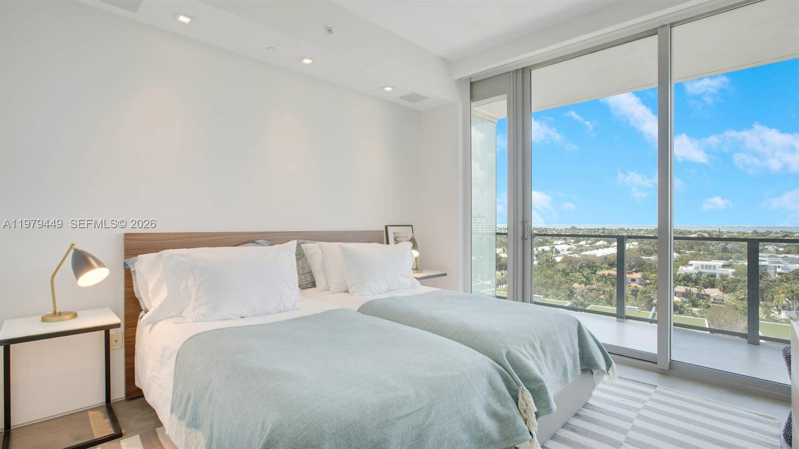 OCEANA KEY BISCAYNE CONDO - Residential