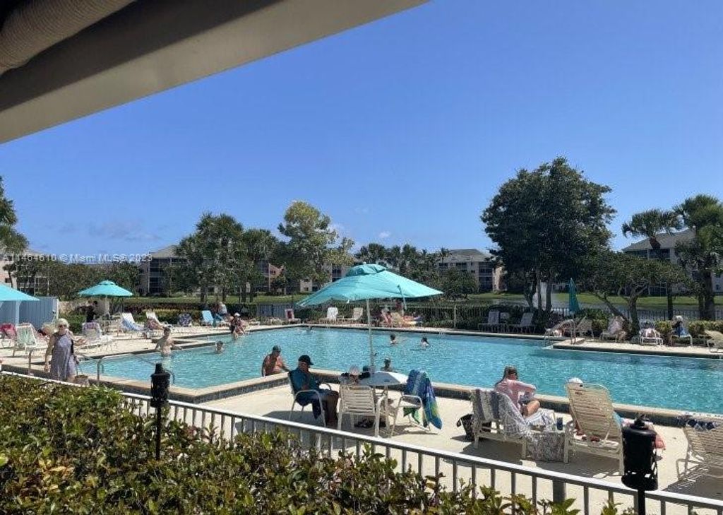 Photo of 353 S Us Highway 1 #E303, Jupiter, FL 33477 (MLS # A11464610)