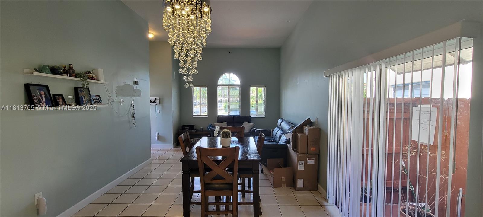 2501 Ne 41st Ter, Homestead, Miami-Dade County, Florida - 3 Bedrooms  
2 Bathrooms - 