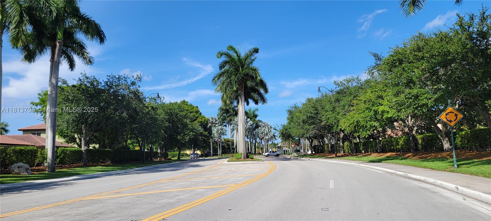 MEGHANS PLACE - Residential