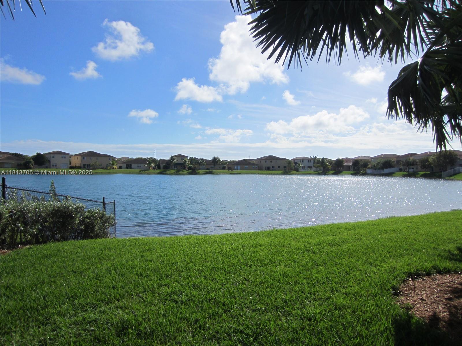 MEGHANS PLACE - Residential