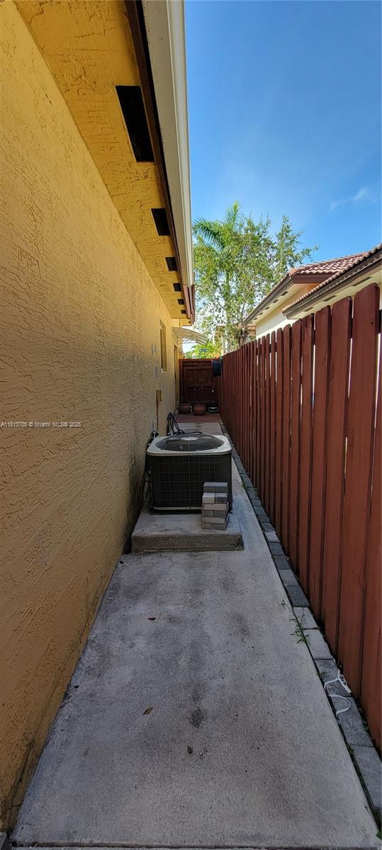 MEGHANS PLACE - Residential