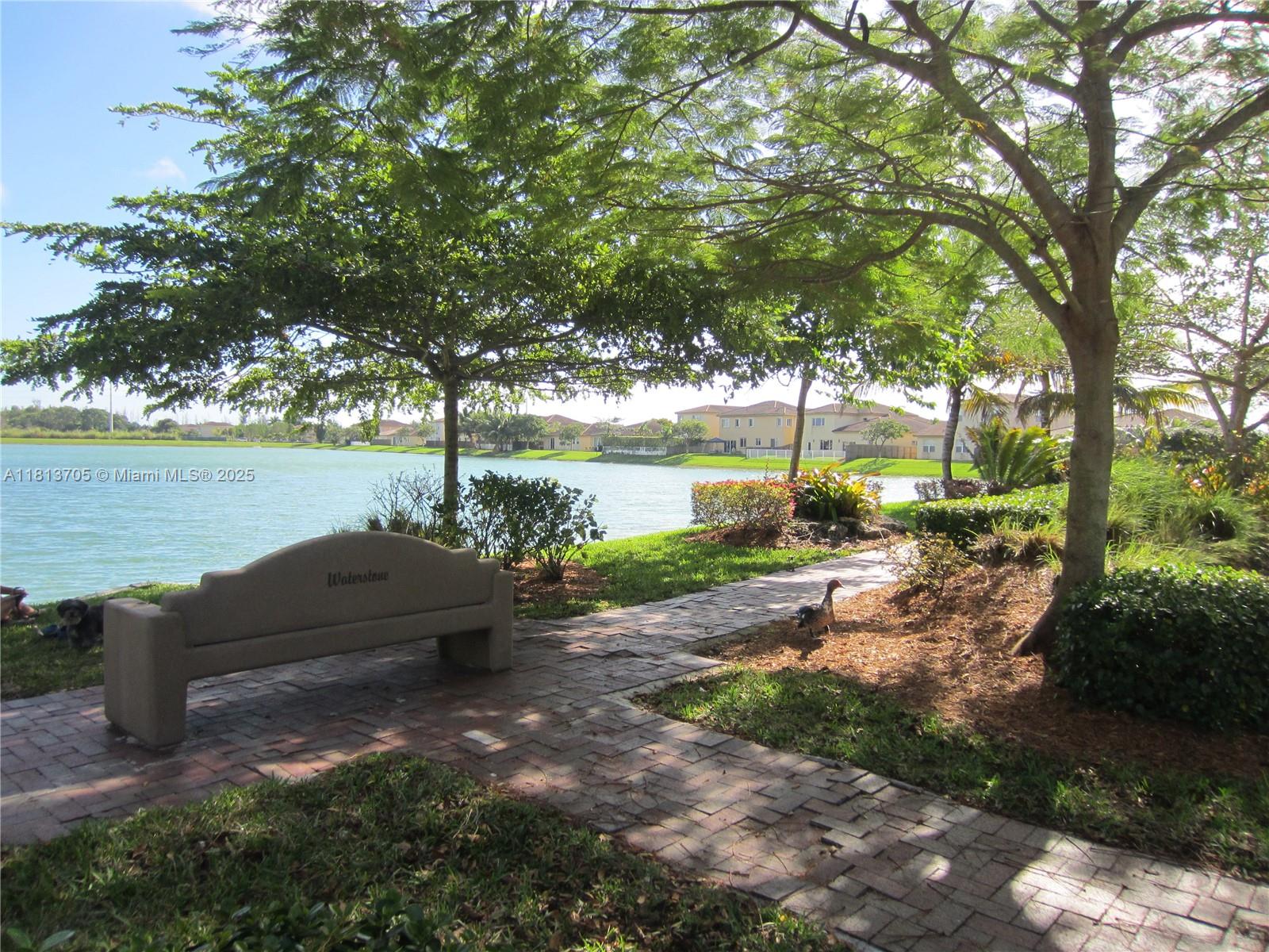 MEGHANS PLACE - Residential