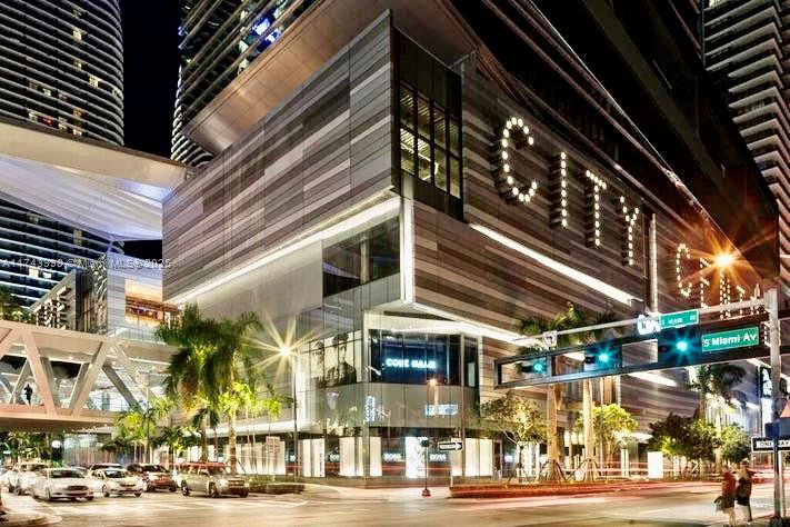 BRICKELL ON THE RIVER S T - Residential