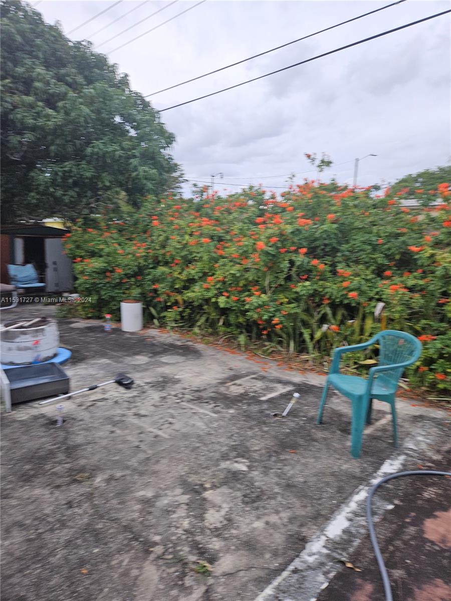 NORTH POMPANO BEACH SECTI - Residential