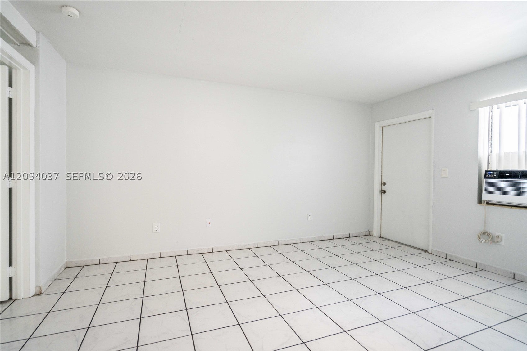 260 Navarre Ave 11