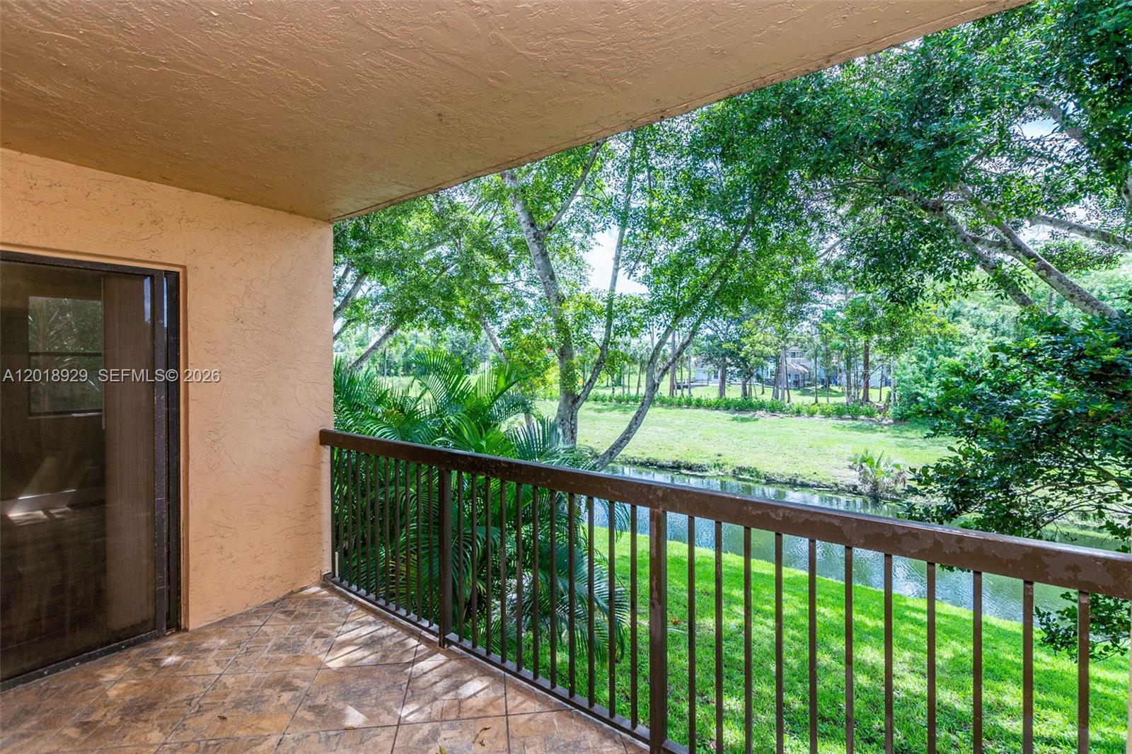 GRAND OASIS CONDO - Residential