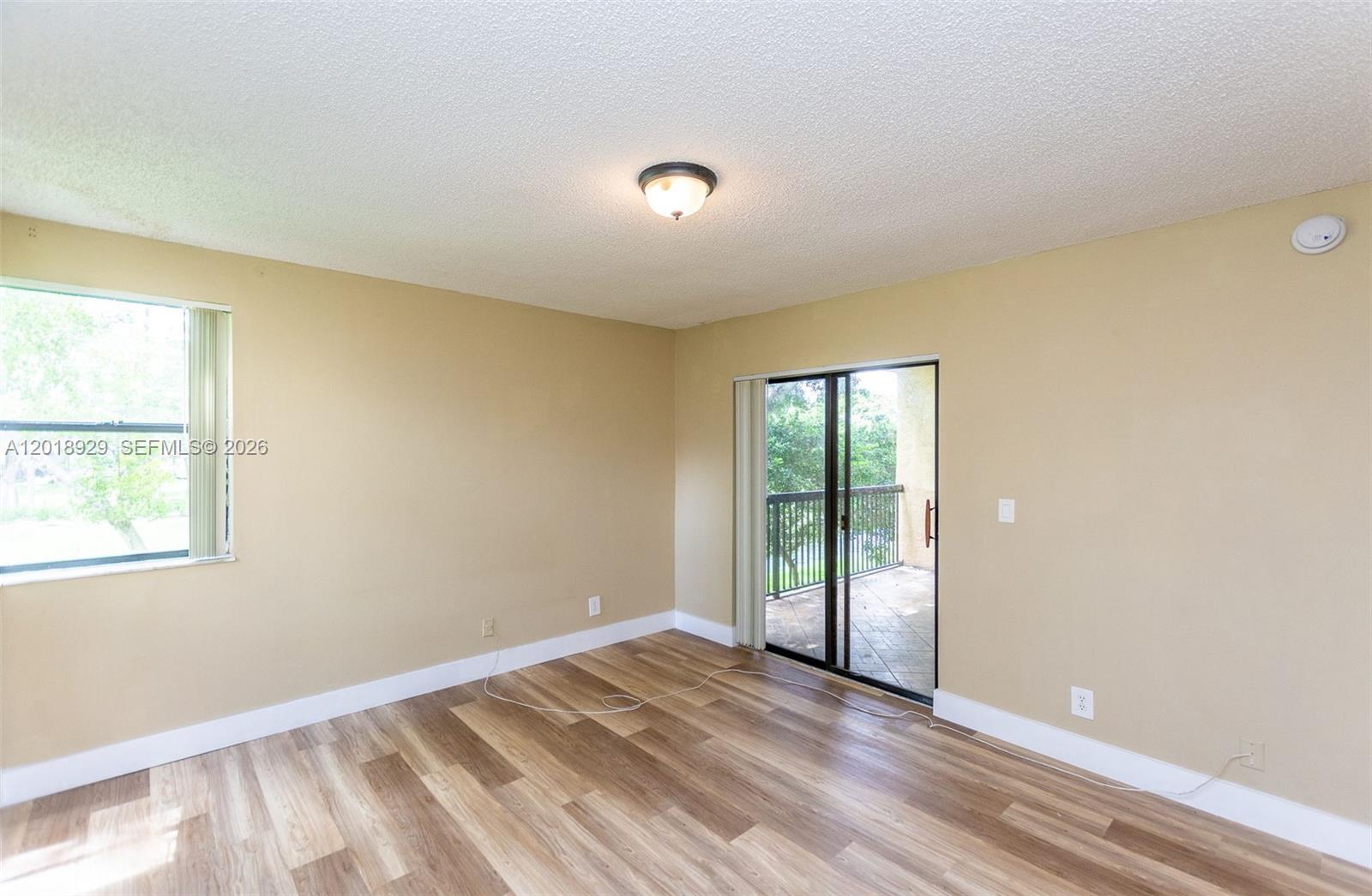 GRAND OASIS CONDO - Residential