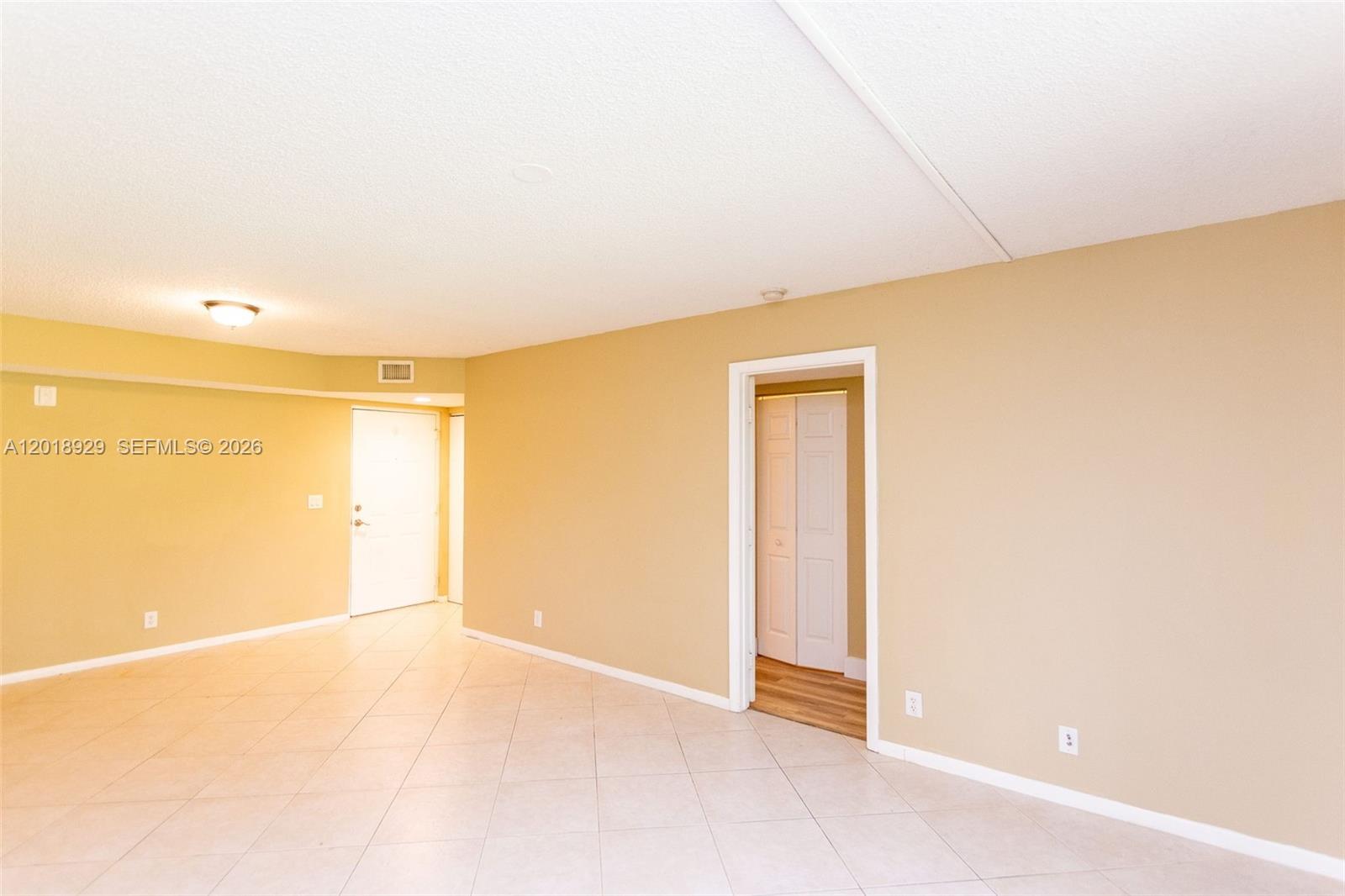 GRAND OASIS CONDO - Residential