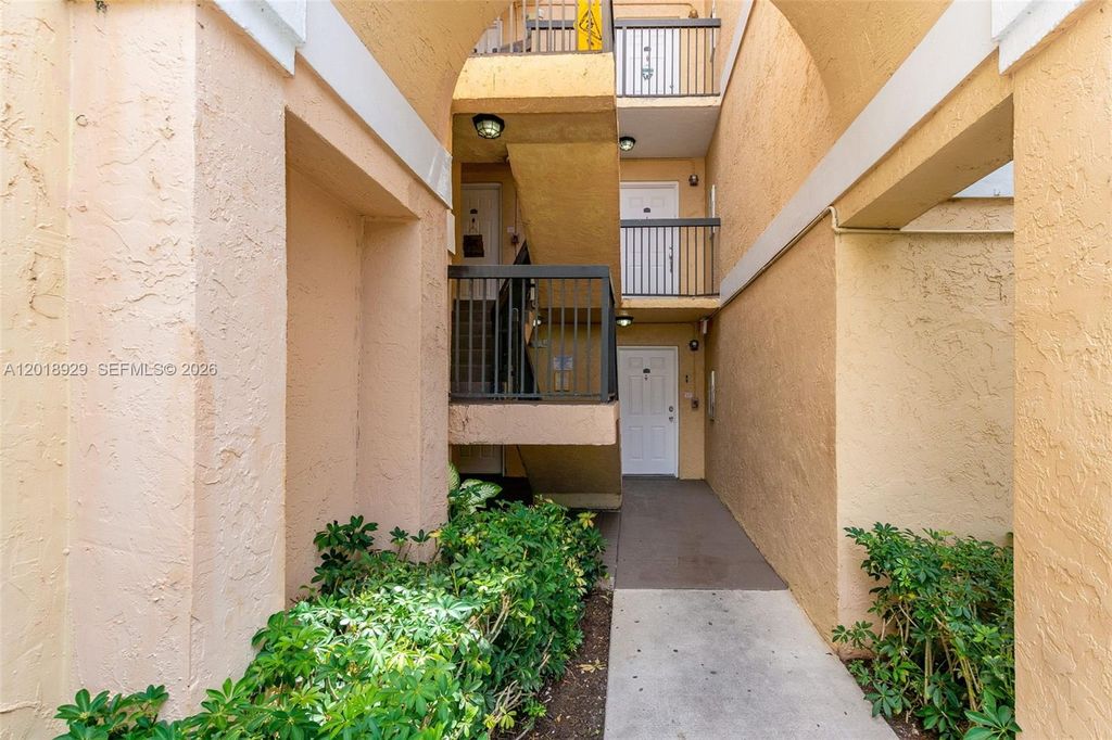 Photo of 5721 Riverside Dr #202B5, Coral Springs, FL 33067 (MLS # A12018929)