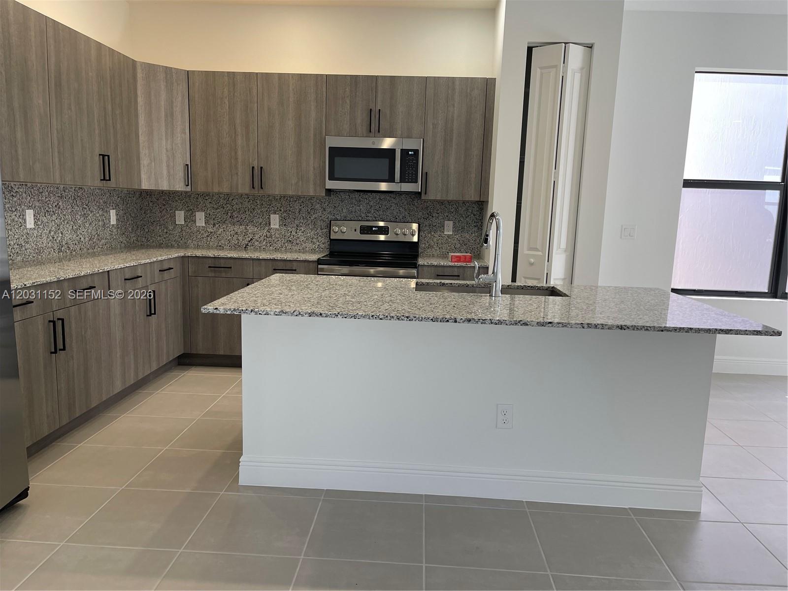 16475 Sea Turtle Pl
