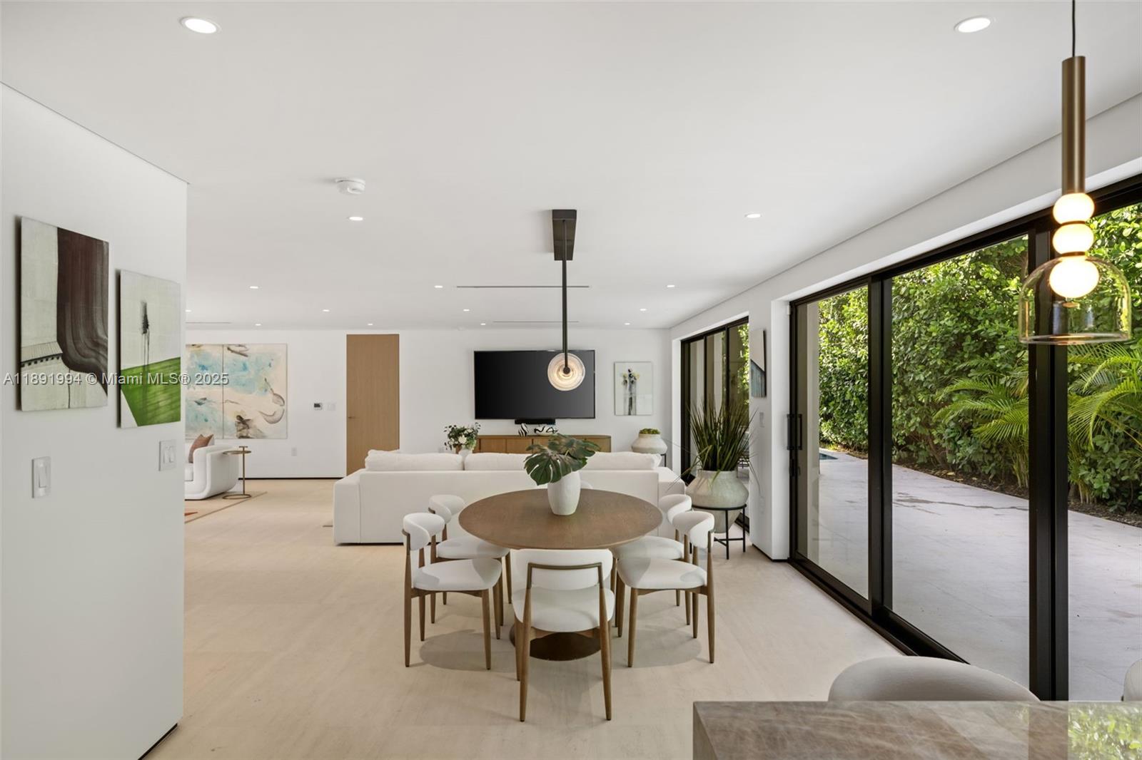 RIVO ALTO AMD - Residential