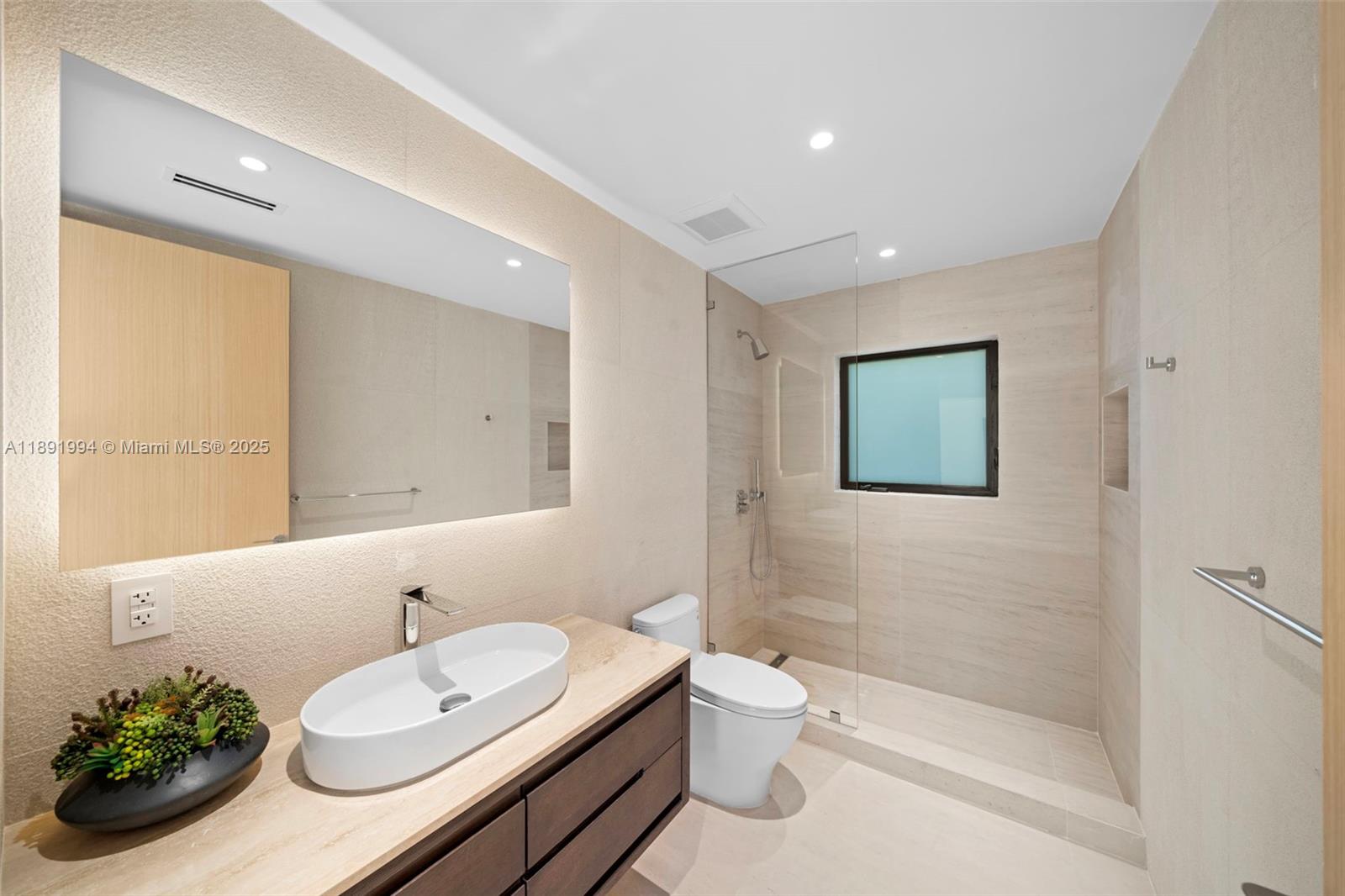 RIVO ALTO AMD - Residential