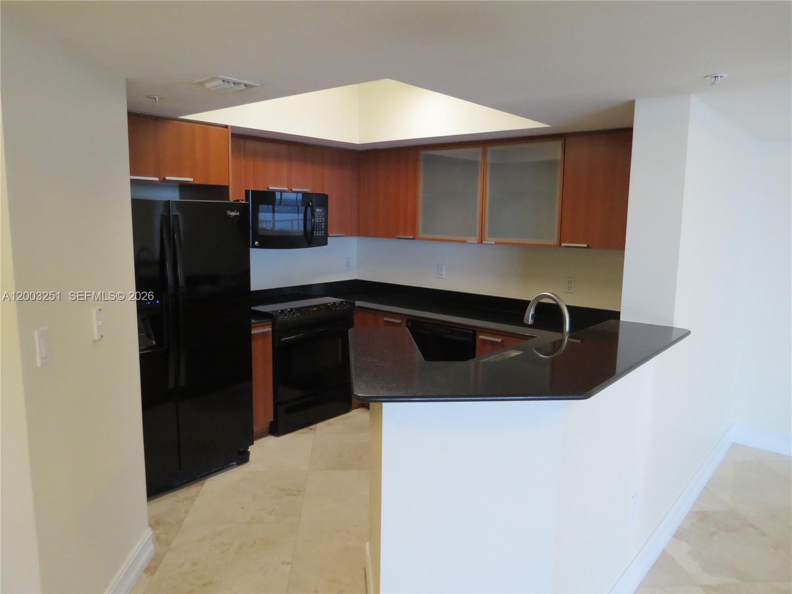 LA PERLA CONDO - Residential