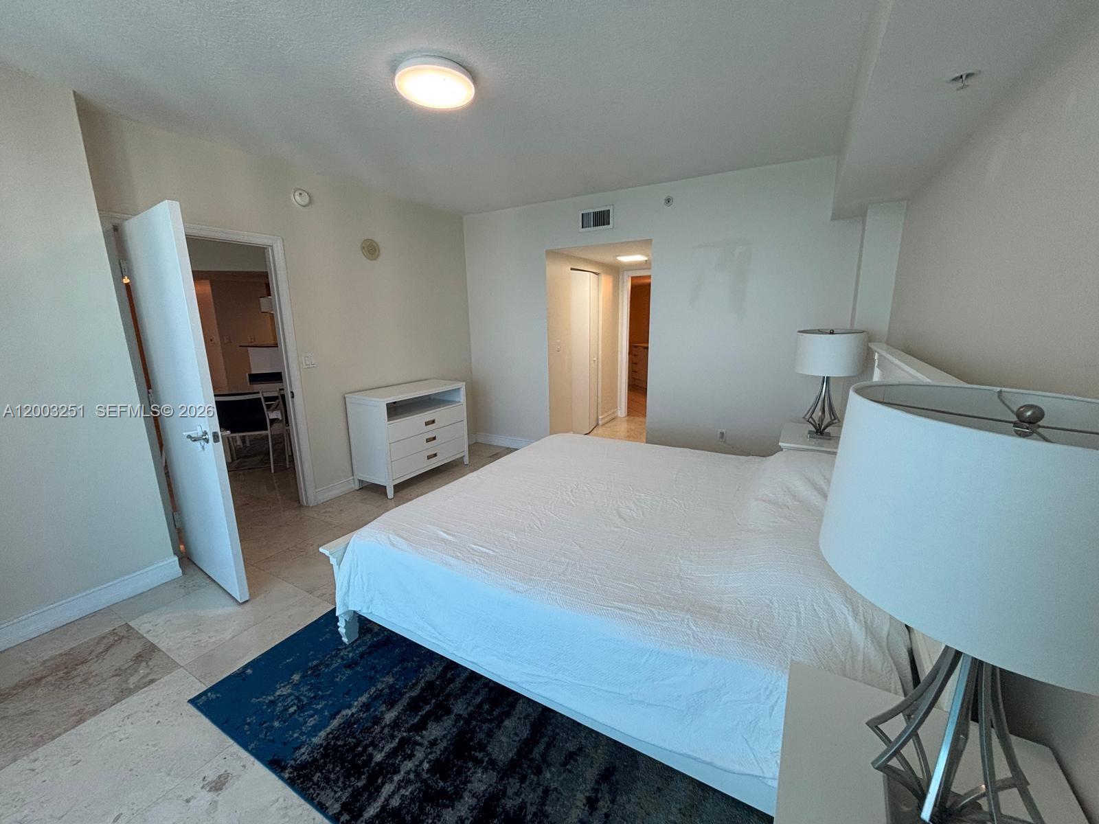 LA PERLA CONDO - Residential