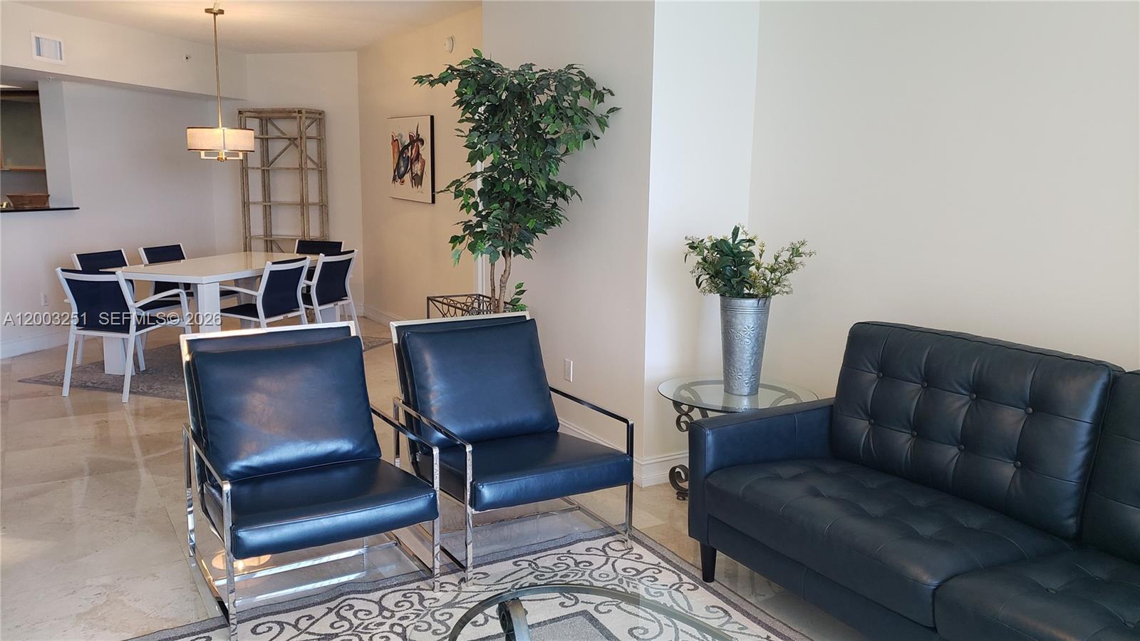 LA PERLA CONDO - Residential