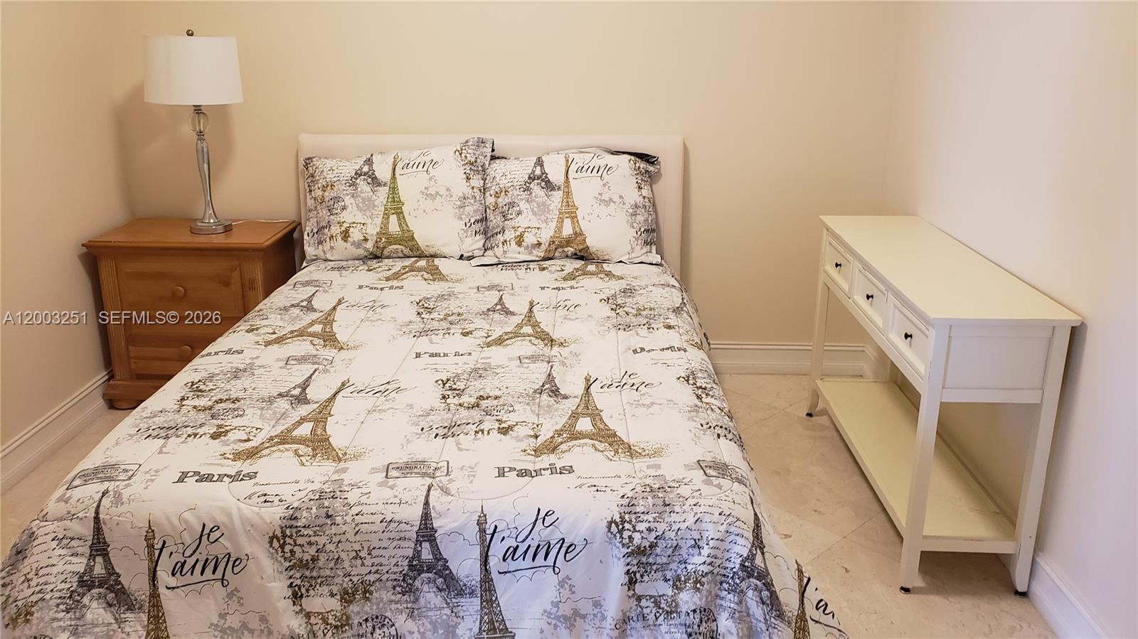 LA PERLA CONDO - Residential