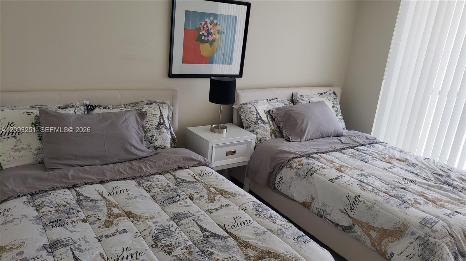 LA PERLA CONDO - Residential