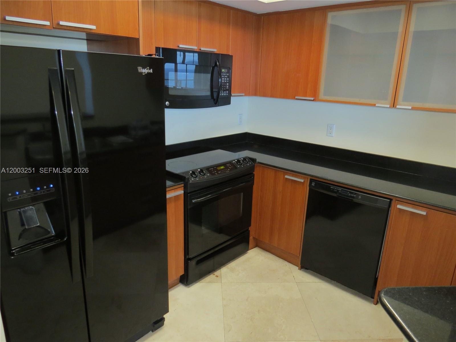 LA PERLA CONDO - Residential