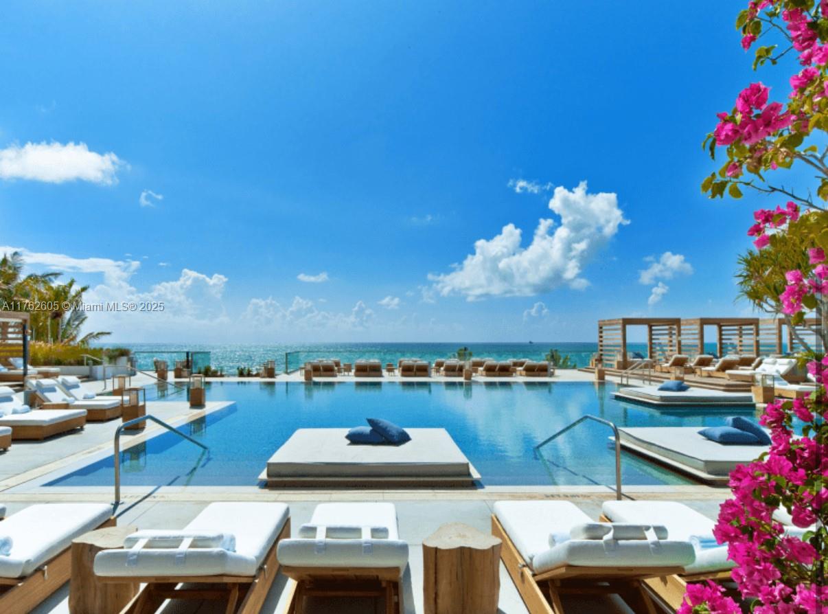 1 Hotel & Homes - Residential