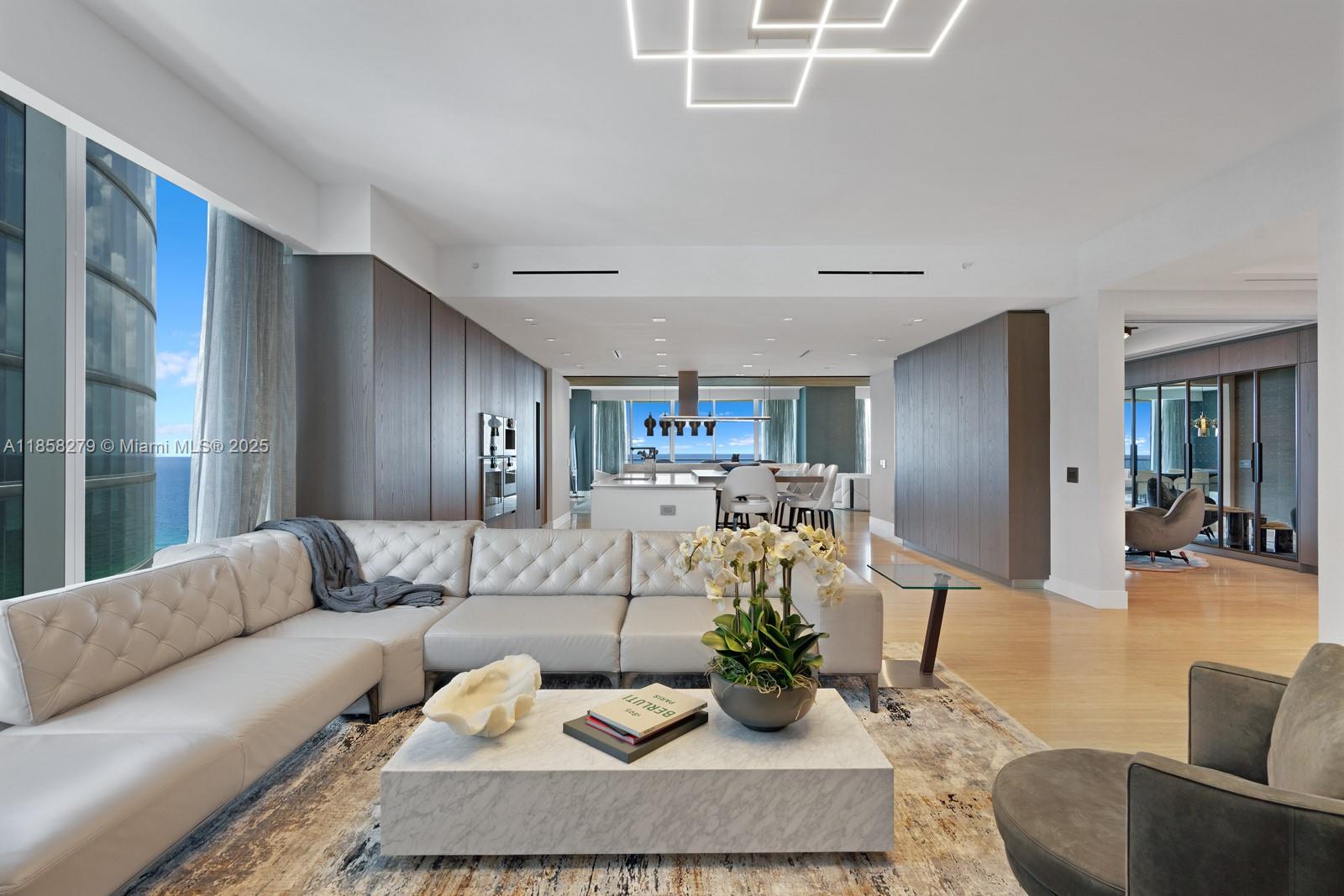 NORTH BISCAYNE BEACH AMEN - Residential