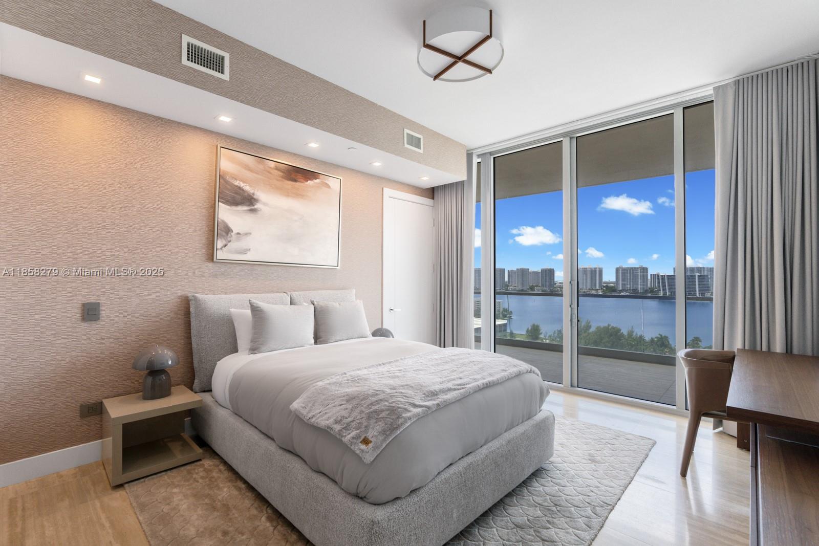 NORTH BISCAYNE BEACH AMEN - Residential