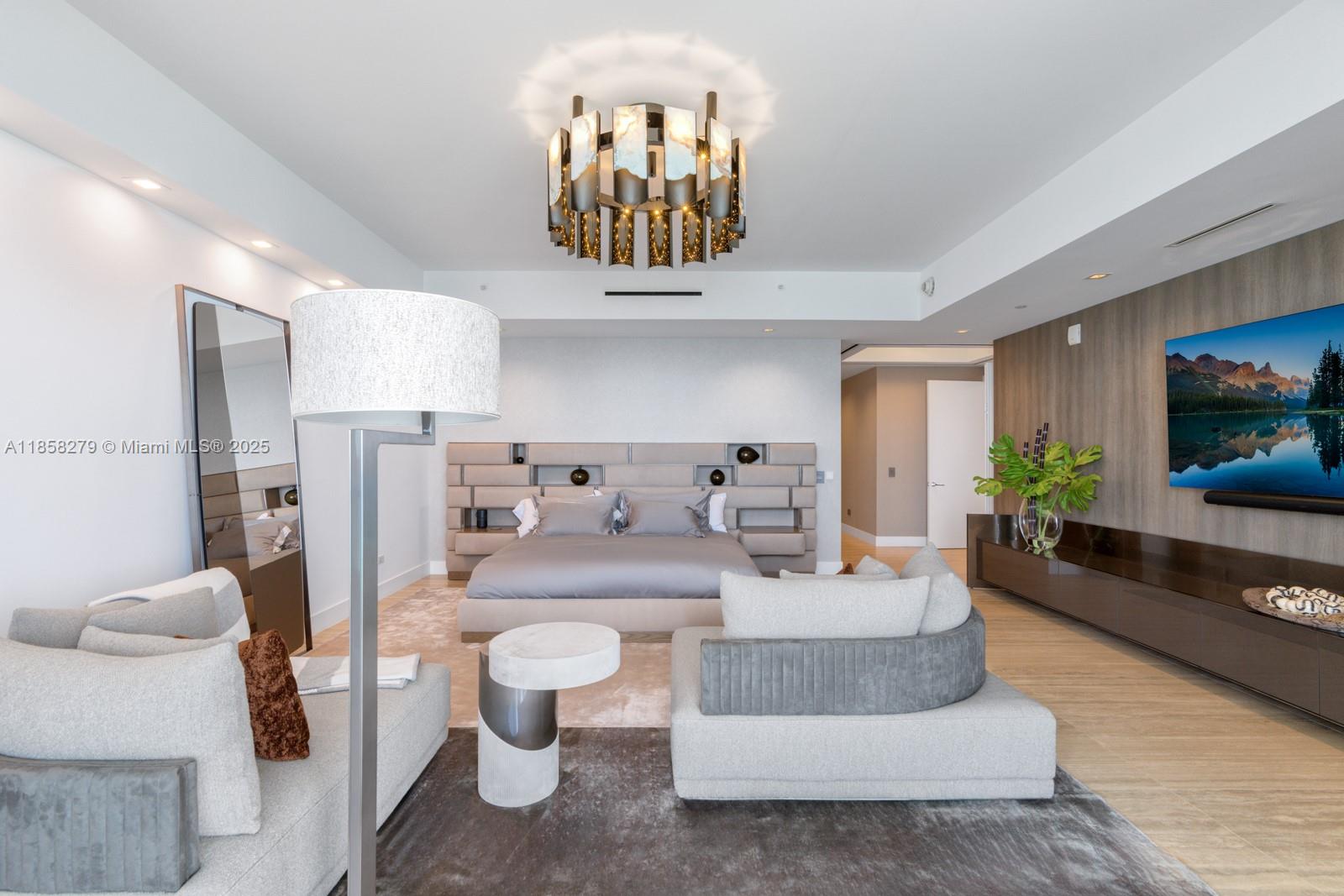 NORTH BISCAYNE BEACH AMEN - Residential