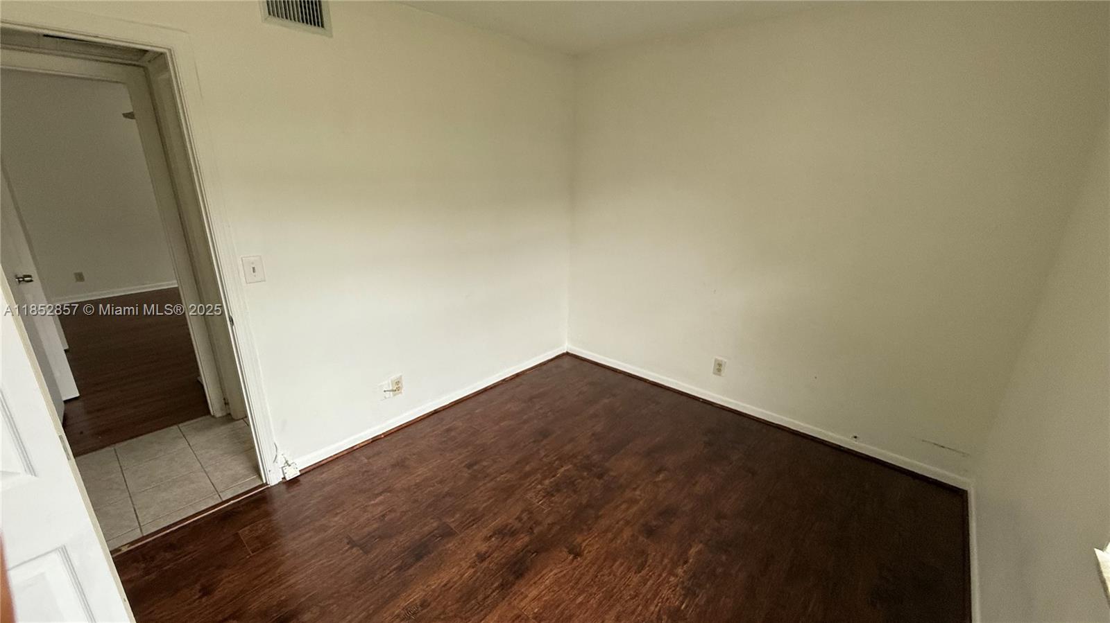 LAKEWOOD VILLAGE - Residential