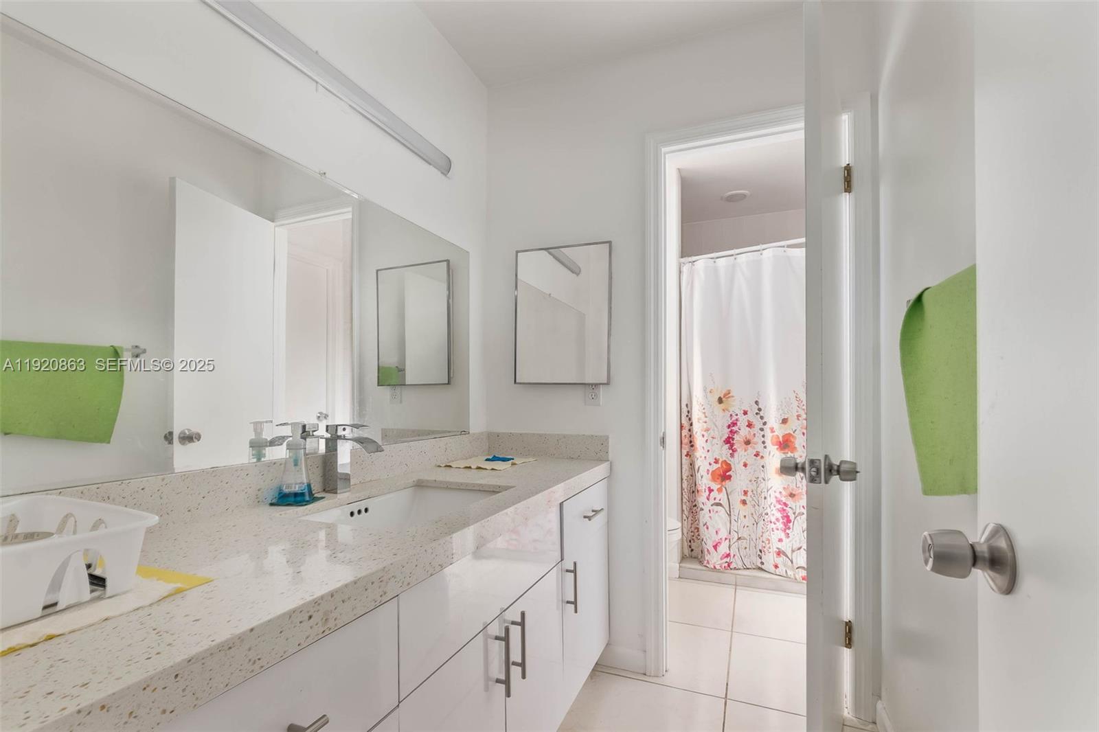 AMND MIAMI SUBURBAN ACRES - Residential Income