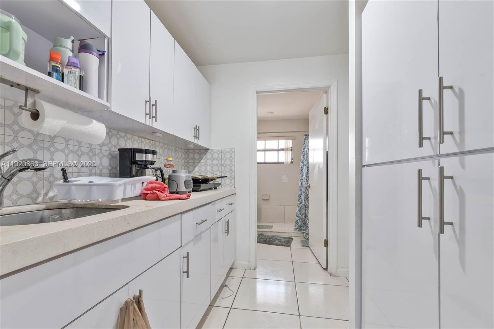 AMND MIAMI SUBURBAN ACRES - Residential Income