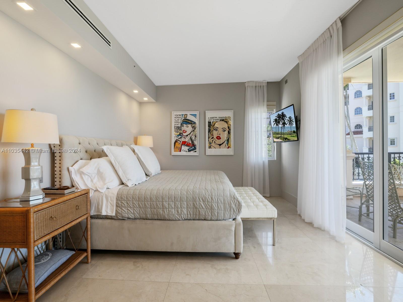 SEASIDE CONDO - Residential Lease