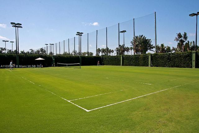 SEASIDE CONDO - Residential Lease