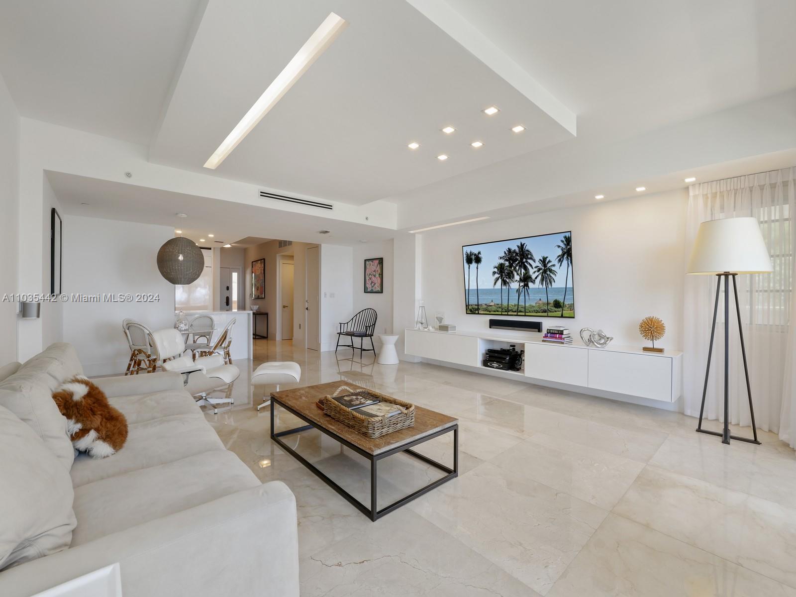 SEASIDE CONDO - Residential Lease