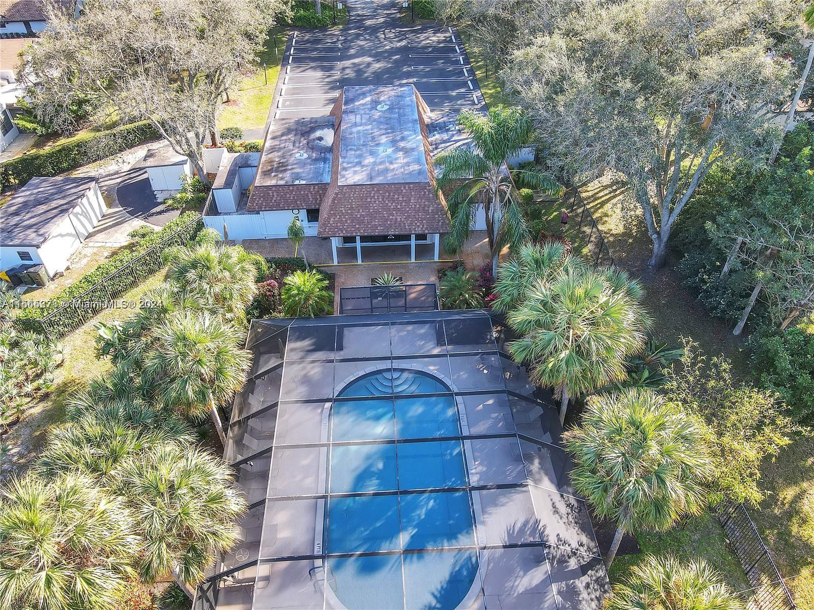 SHADYWOODS PH ONE - Residential