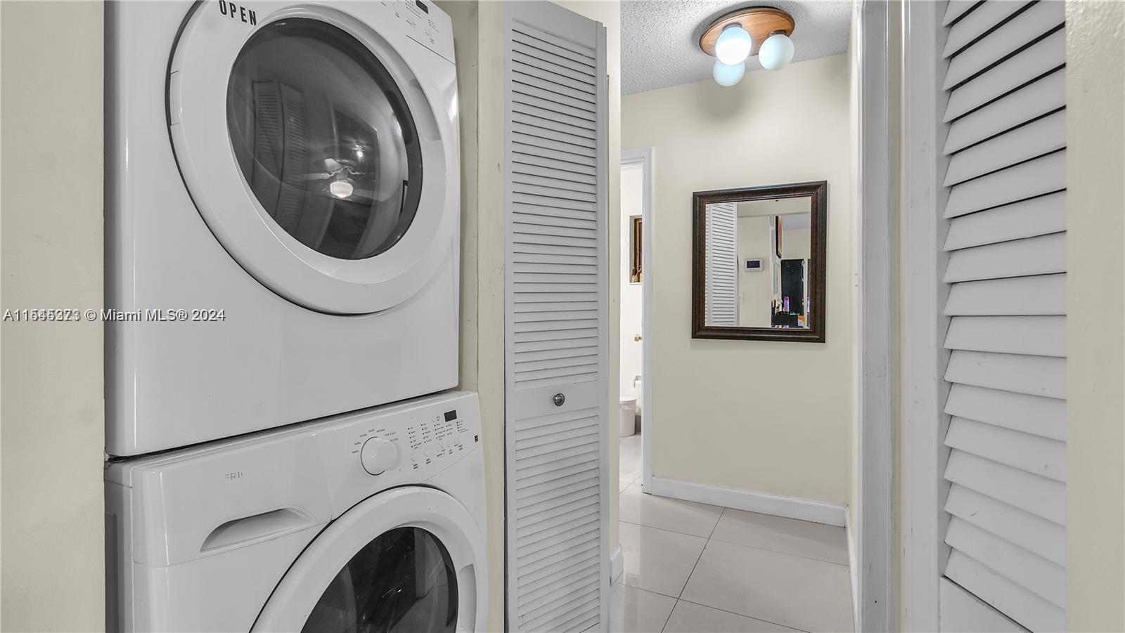 SHADYWOODS PH ONE - Residential