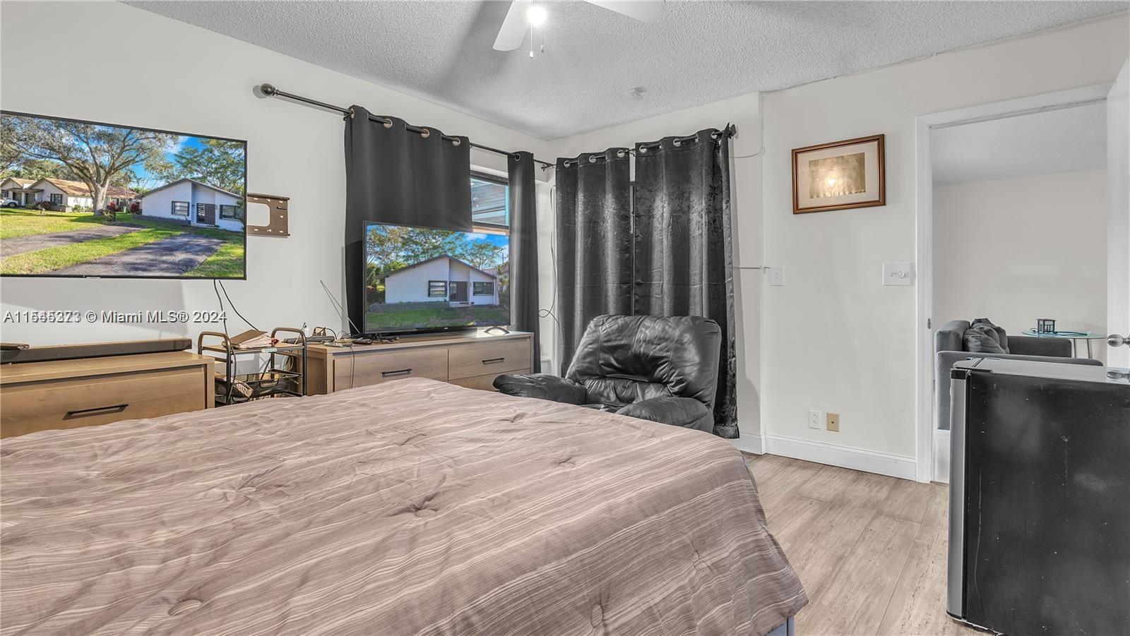 SHADYWOODS PH ONE - Residential