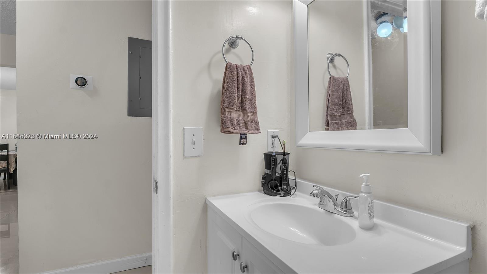 SHADYWOODS PH ONE - Residential