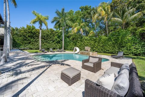 31 Island Dr Key Biscayne FL 33149