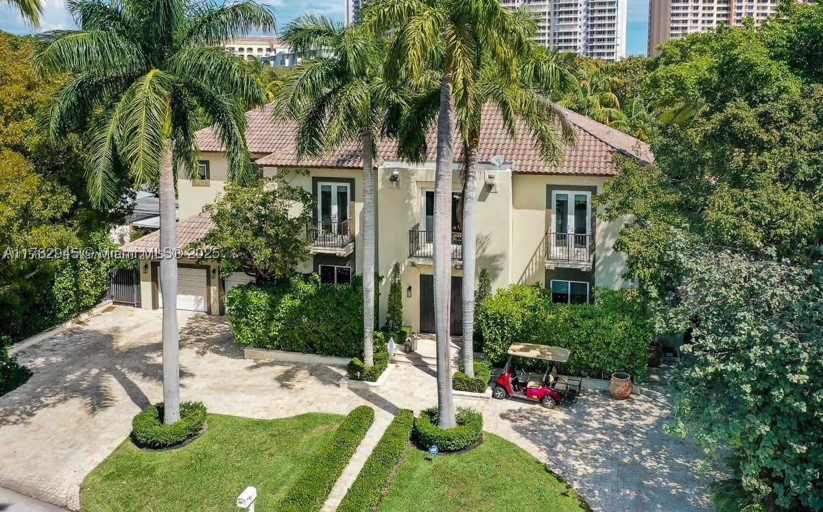 31 Island Dr