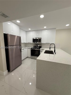 8002 SW 149TH AVE APT B114, MIAMI, FL 33193 - Image 2aa22c7e072eeba70f77a9ecb6a355dc/847204765