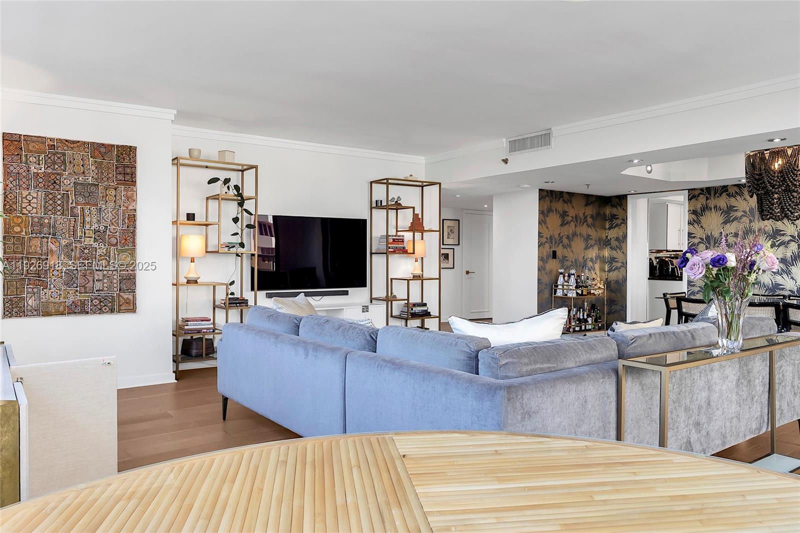 NINE ISLAND AVENUE CONDO - Residential