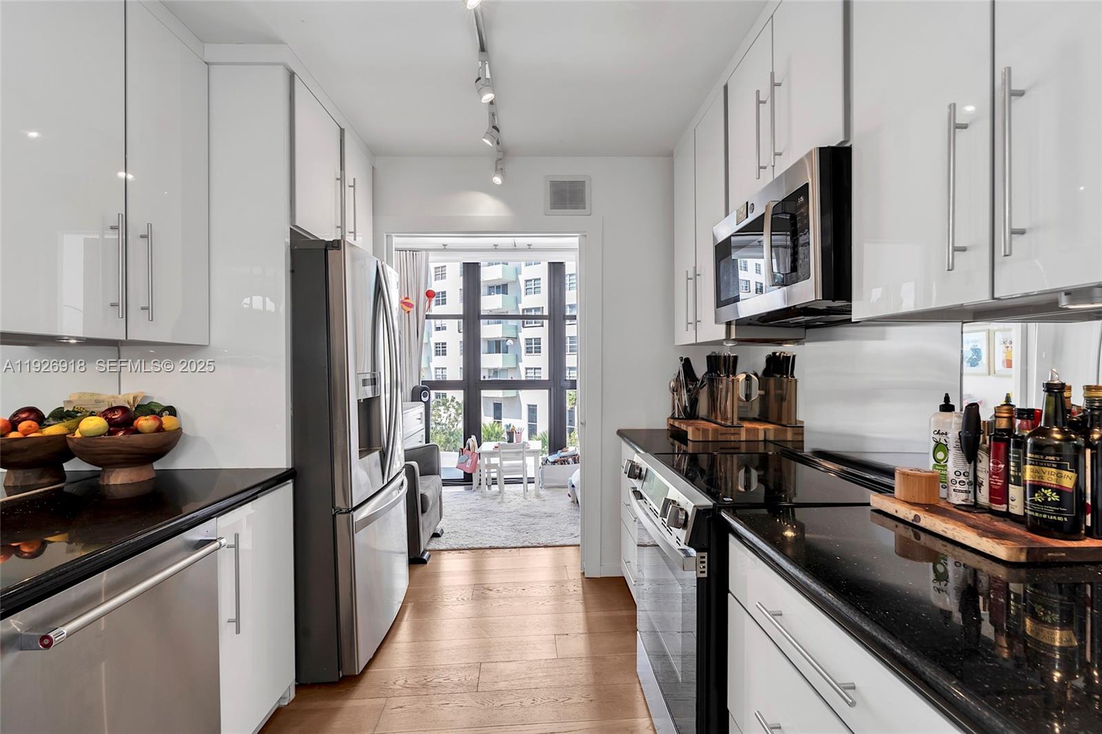 NINE ISLAND AVENUE CONDO - Residential